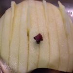 Mela tagliata a fette per Dessert mela e zenzero