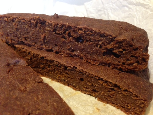 Torta di zucca e farina di carrube, senza grassi animali, solo ingredienti vegetali , zucchero di canna integrale