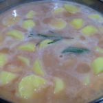 Patate con crema di fagioli, preparata solo con ingredienti vegetali, senza grassi animali adatta a vegani e vegetariani