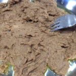 Ceci neri frullati per la preparazione del ragù con ceci neri, ragù esclusivamente vegetale, senza ingredienti di origine animale, ottimo. Vegan