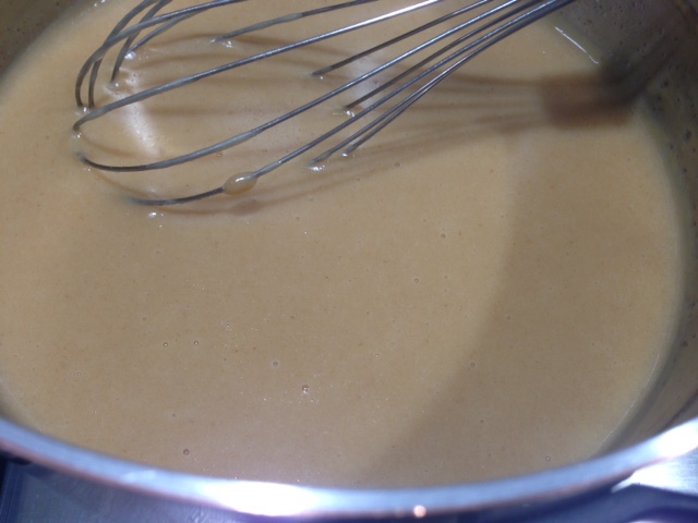Crema zabaione vegetale e integrale, crema al marsala solo con ingredienti vegetali e integrali, ottima per farcire i vostri dolci. Buona e veg!