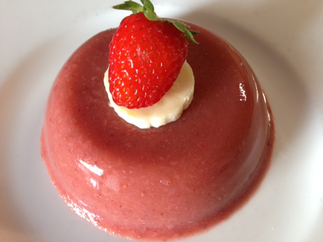 Dessert fragole e banane, un dolce fresco e veramente gustoso, con soli ingredienti vegetali!