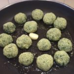 Polpette con spinaci, ricetta vegan, polpette vegetali senza grassi animali