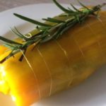 Rotolo di peperone farcito, ricetta vegan, solo ingredienti vegetali