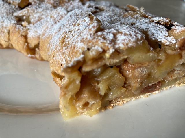 Strudel integrale di mele